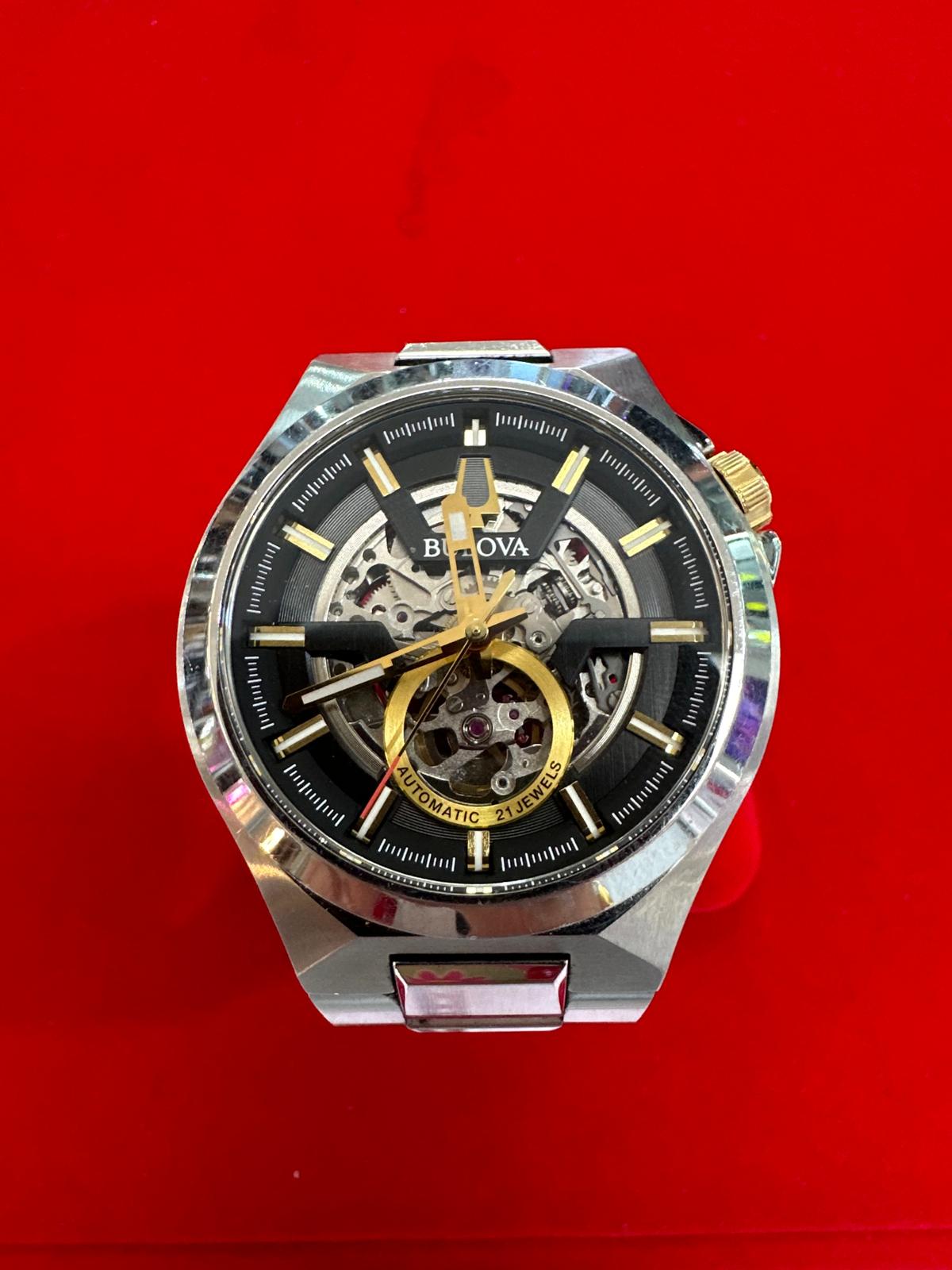 Reloj Bulova $99