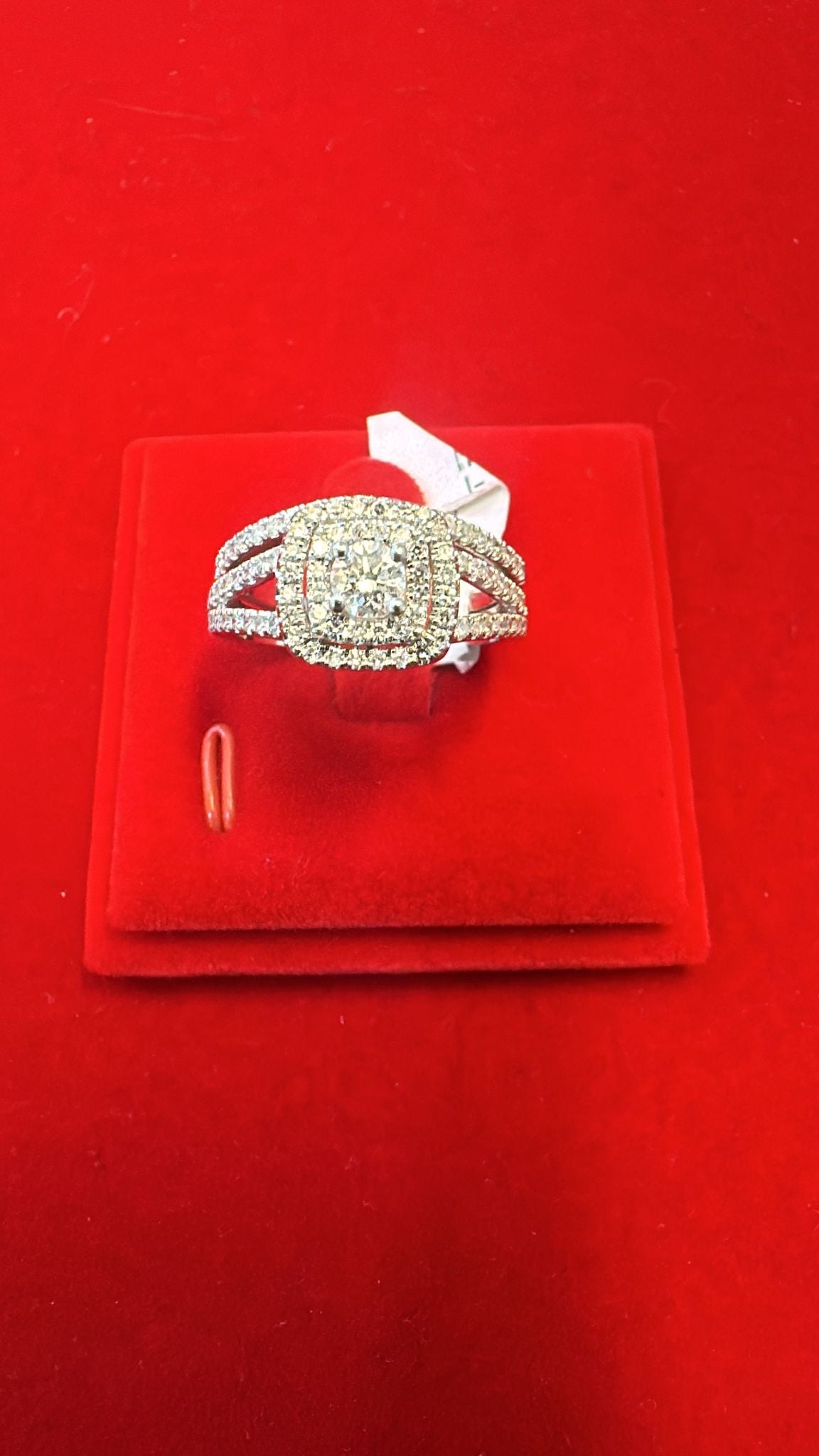 Sortija Diamantes 💎 size 8 $449