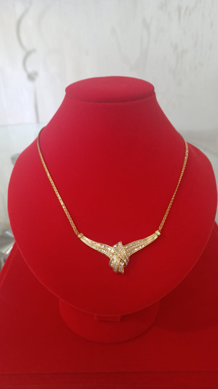 Collar Oro 10kt Reg $449. Especial $399