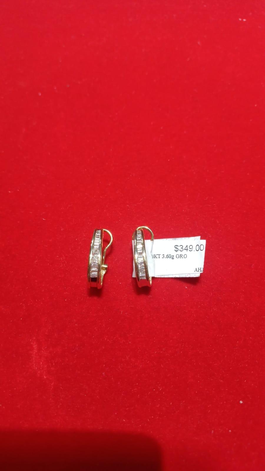 14kt diamantes bagetts $299 Reg $349