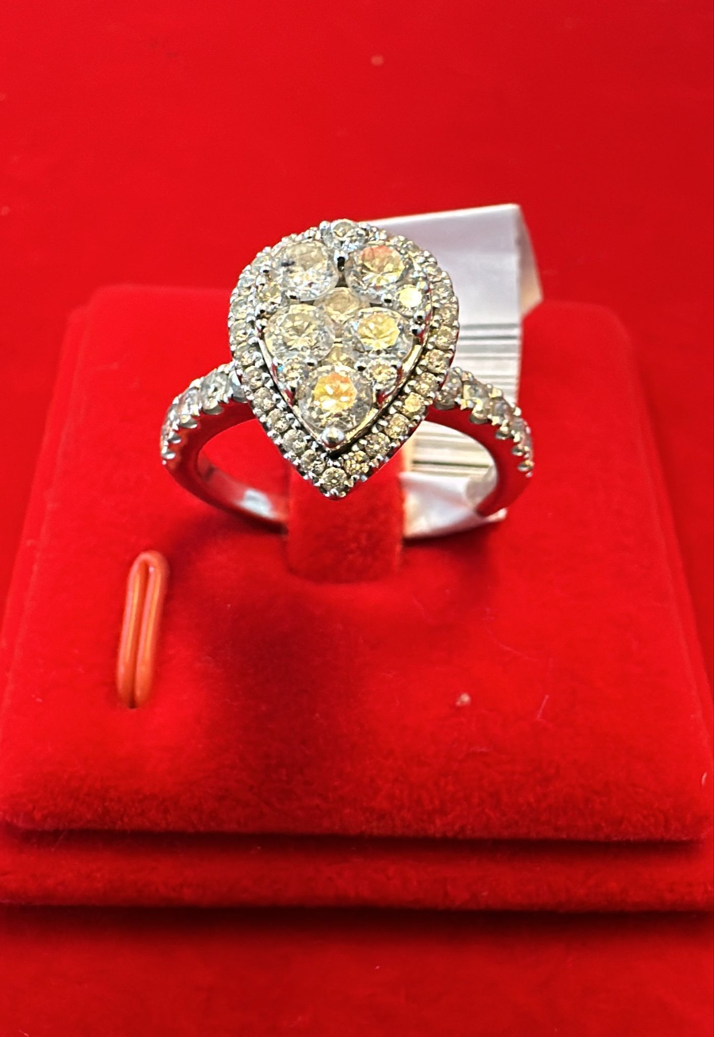 Sortija diamantes 14kt $599 4.67g size 6 .15carats oro blco Reg $995