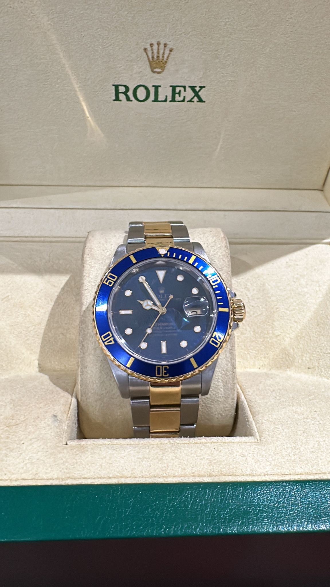 Rolex Submariner Bluessy $9,799 ref 16613 Box and appraisal