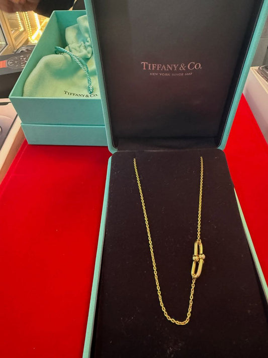 &nbsp;Tiffany &amp; Co. Necklace&nbsp; Iconic Paperclip Design en oro 18kt amarillo