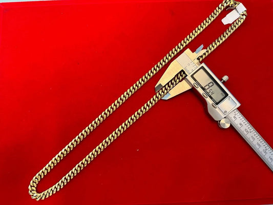 Liquidación de Set Cadena y Pulsera $2,498  Cadena Cubana semi sólida $1,799 10kt 55.6g 8mm 26” largo Pulsera Cubana semi sólida $699 9” 8mm 15.3g