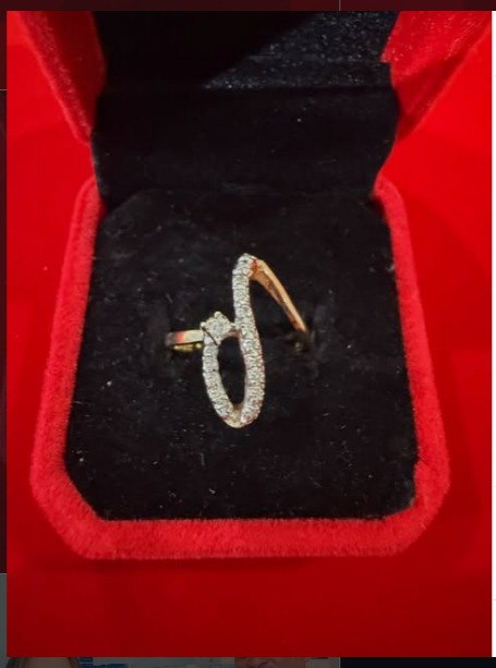 Sortija Única Diamantes