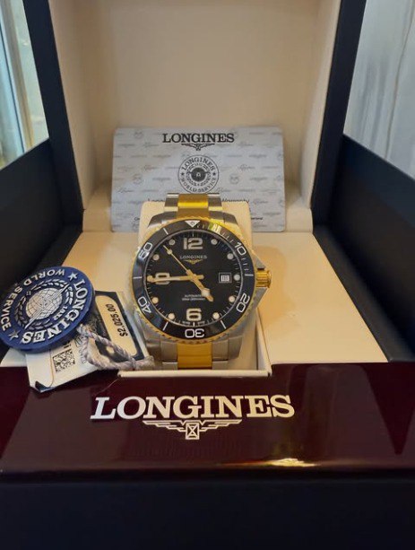 &nbsp;LONGINES HydroConquest&nbsp;