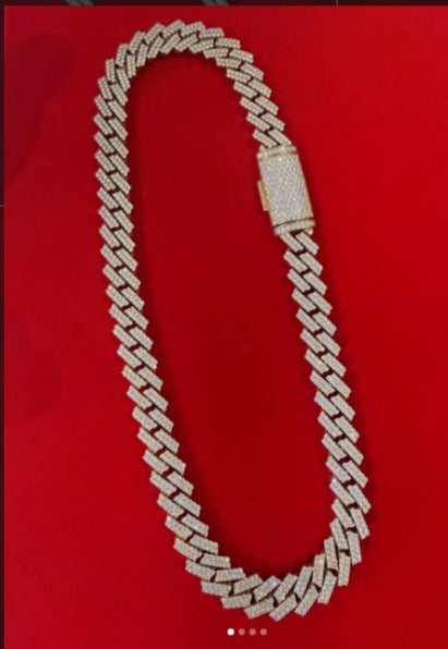 Cadena SquareCuban Oro y diamantes VS
