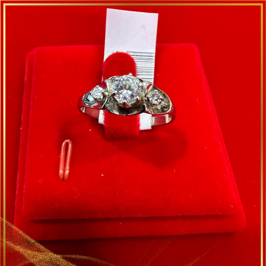 Sortija oro blanco 14kt $199 Reg $300 size 7